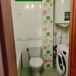 двухкомнатные на малиновского Apartment